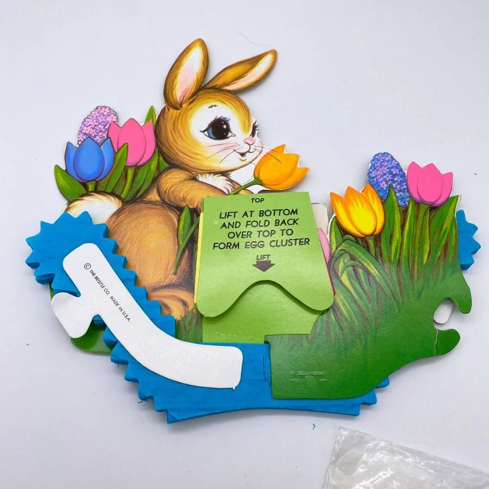 Vintage Beistle Bunny Nest honeycomb art tissue table center piece Easter‎